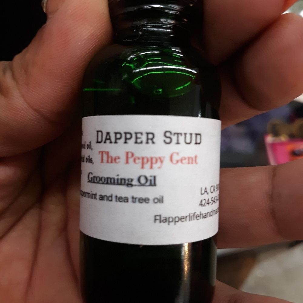 Grooming oil